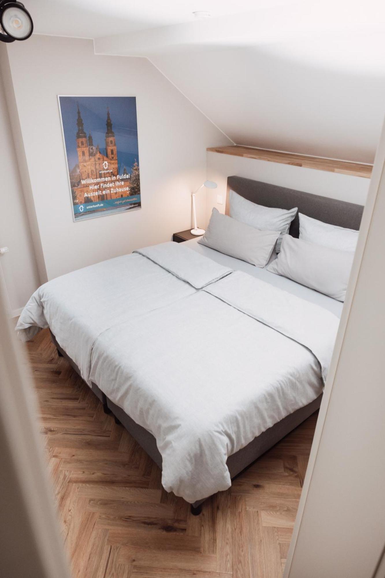 Dom Apartment IV - Modern & Zentral Mit Kostenfreiem Parkplatz Фульда Экстерьер фото